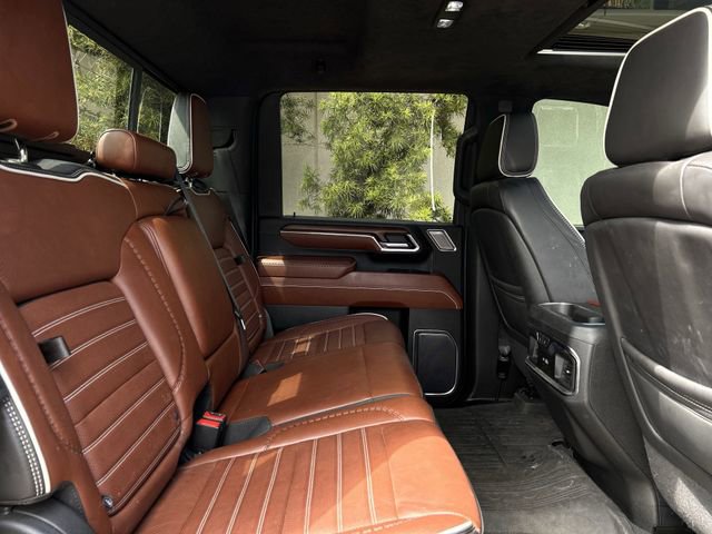 Used 2024 GMC Sierra 2500 Denali Ultimate AWD/4WD image 32