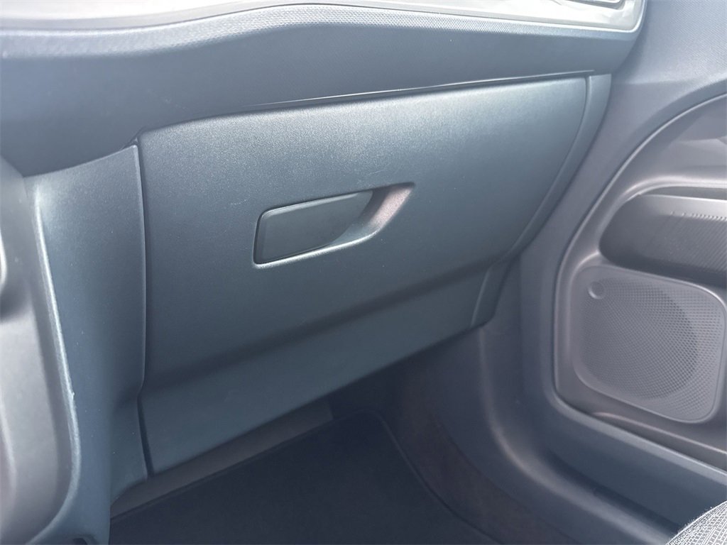 Certified 2025 Ford Maverick XL w/ Equipment Group 102A image 33