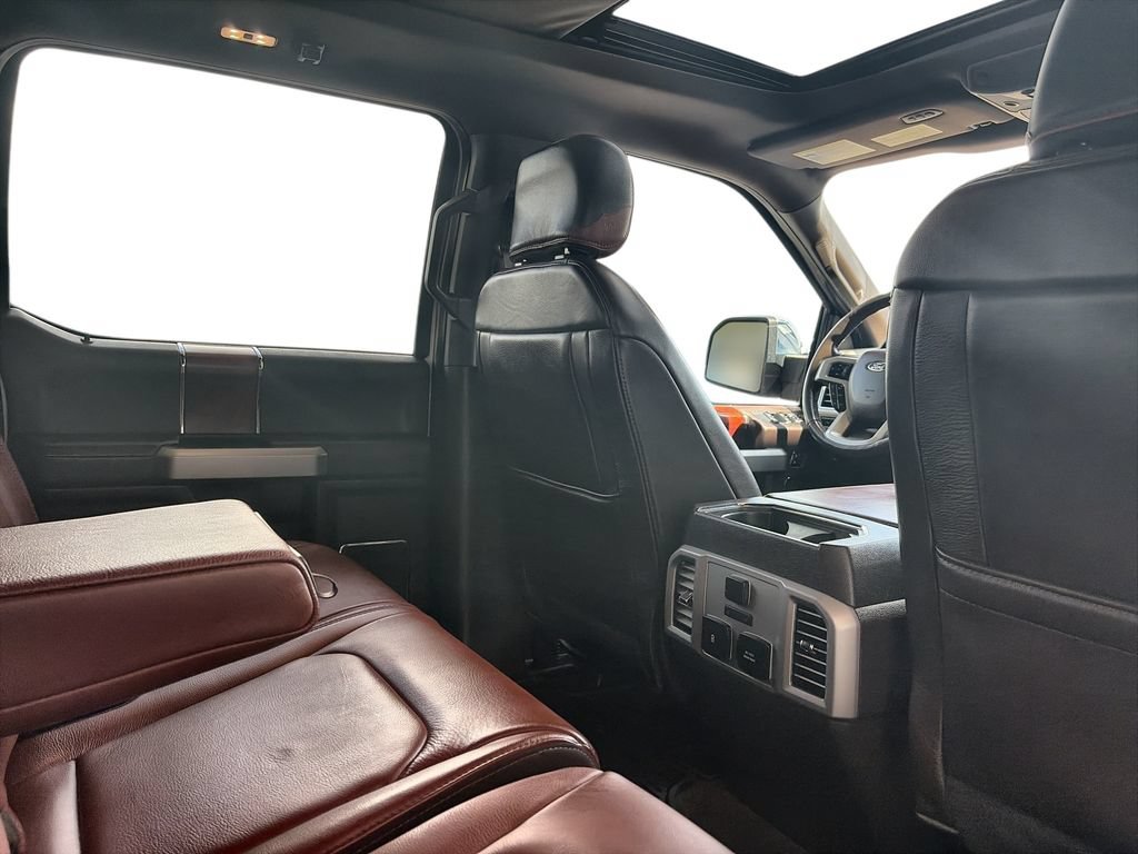 Used 2019 Ford F150 King Ranch w/ Equipment Group 601A Luxury AWD/4WD image 28