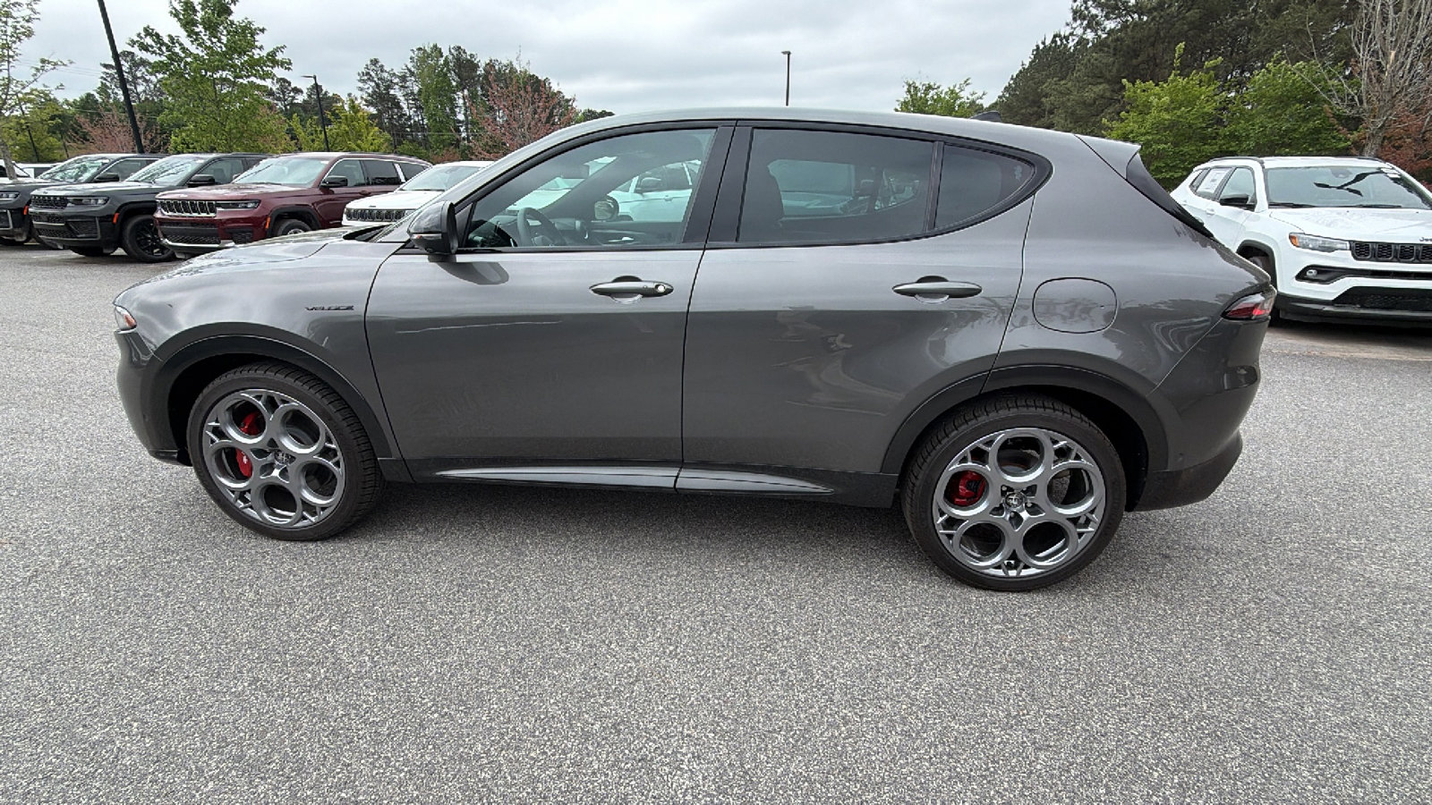 Used 2024 Alfa Romeo Tonale Veloce w/ Active Assist Package AWD/4WD image 11