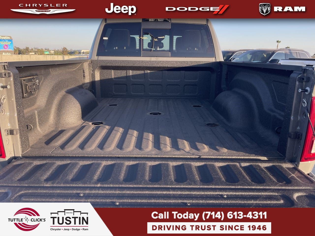 New 2026 RAM 2500 Laramie w/ Night Edition AWD/4WD image 23
