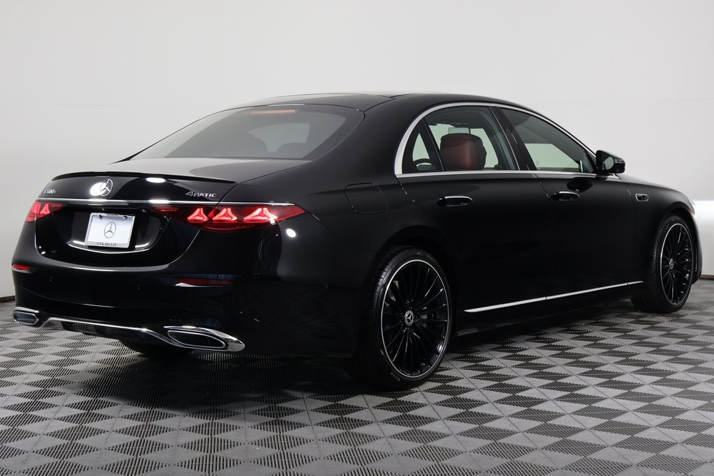 New 2027 Mercedes-Benz S 580 4MATIC Sedan image 2