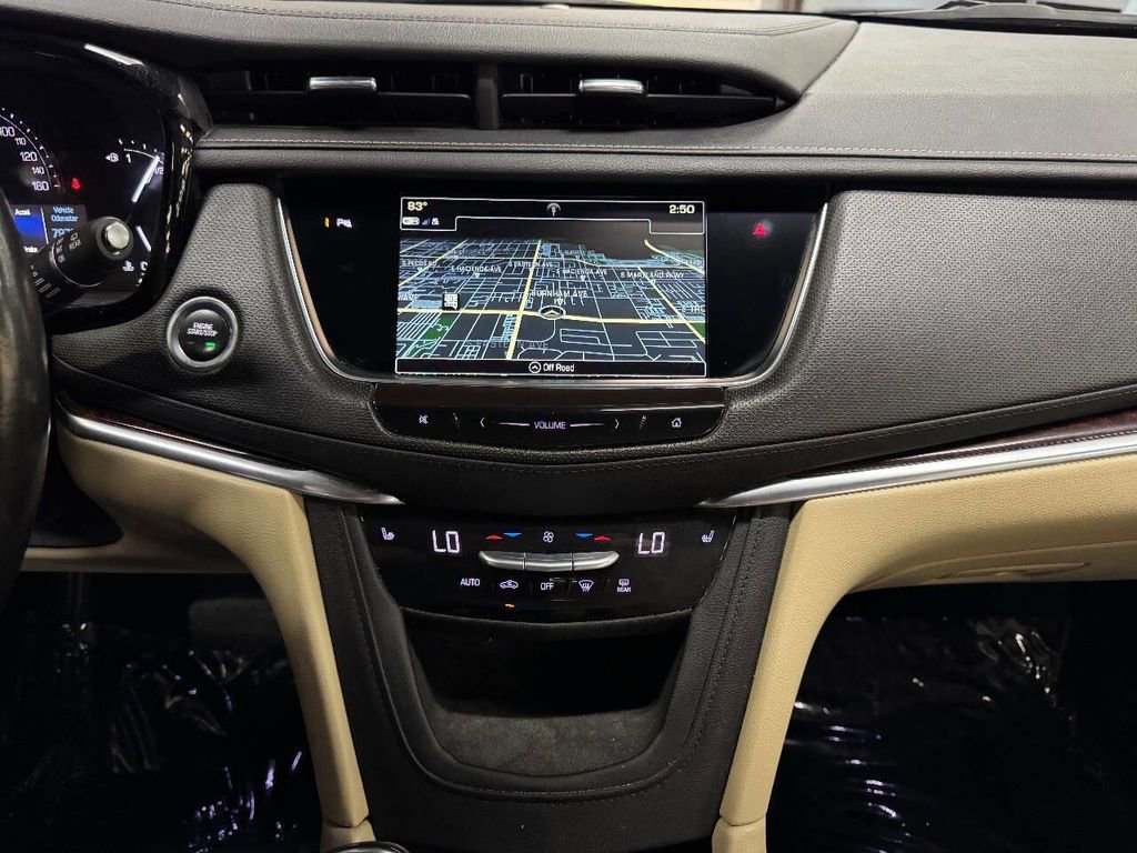 Used 2019 Cadillac XT5 Luxury FWD image 25