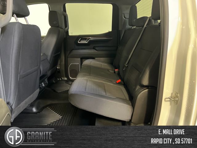 Used 2024 Chevrolet Silverado 1500 LT w/ Z71 Off-Road Package image 24