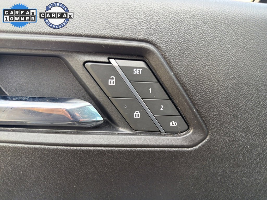 Used 2025 Chevrolet Colorado Z71 w/ Technology Package image 26