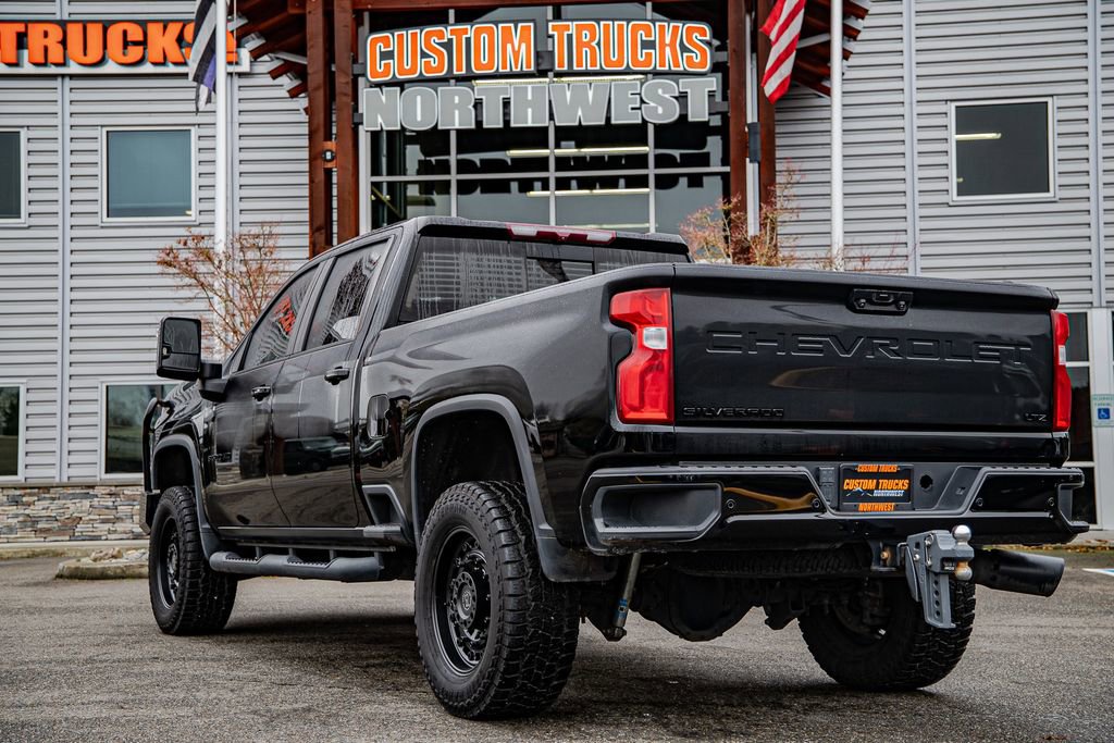 Used 2022 Chevrolet Silverado 3500 LTZ w/ LTZ Plus Package image 6