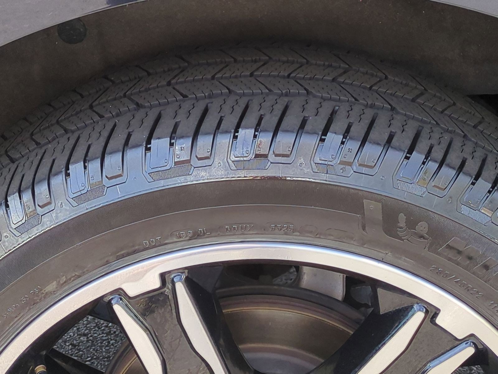 Used 2021 Ford Expedition Max Limited image 12