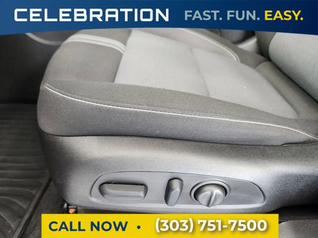 Used 2025 Chevrolet Blazer LT w/ Convenience Package image 10