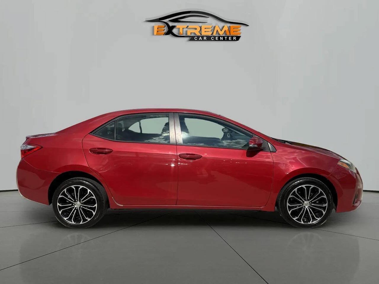Used 2015 Toyota Corolla S FWD image 7