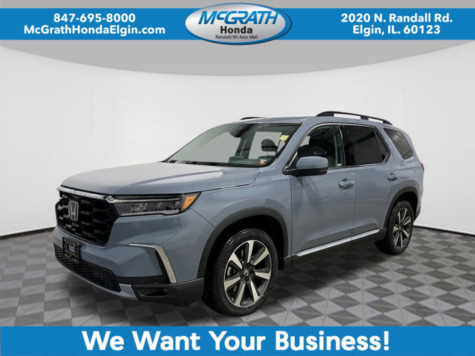 New 2025 Honda Pilot Touring image 1