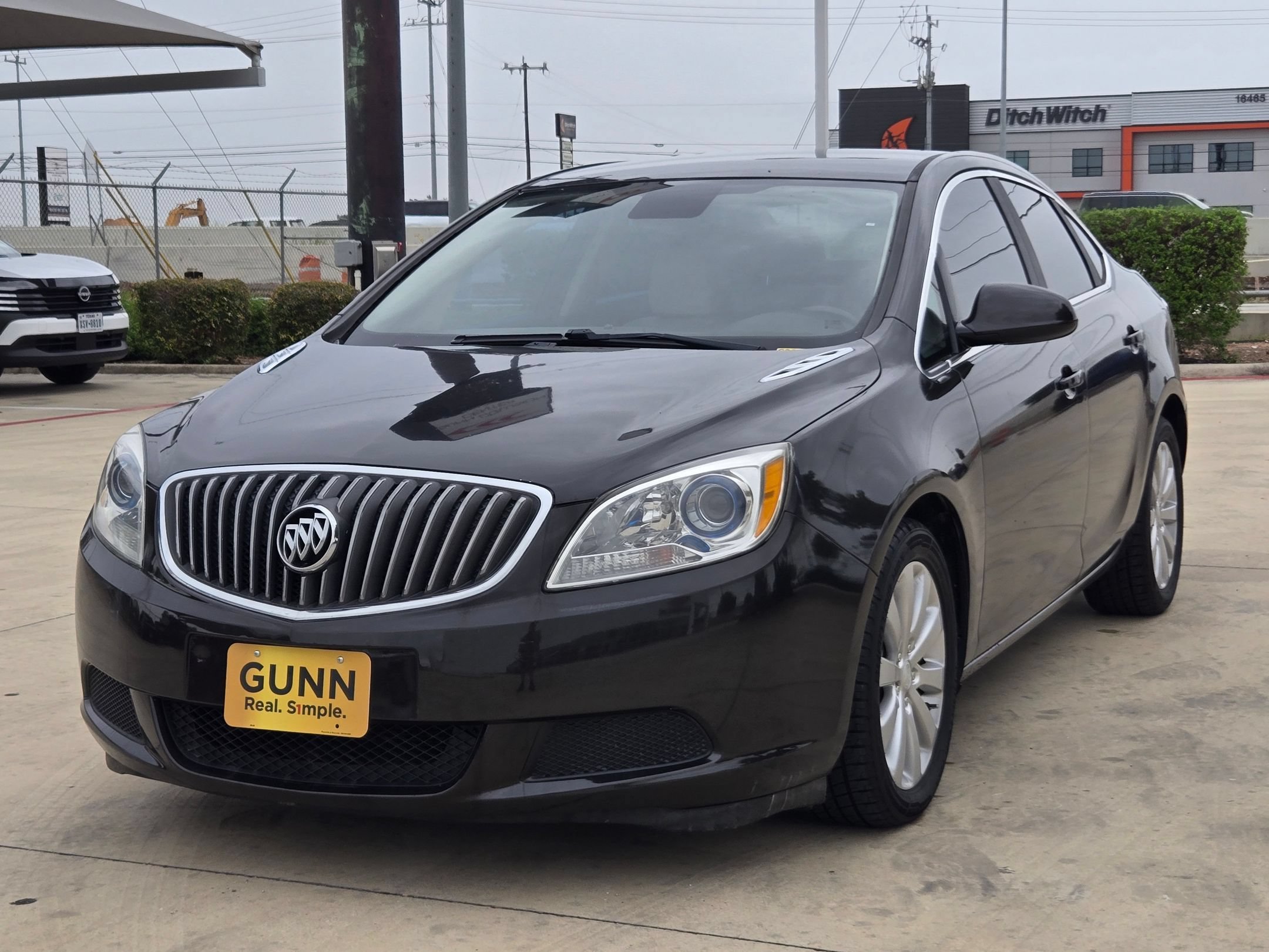 Certified 2016 Buick Verano w/ Comfort Package FWD image 3