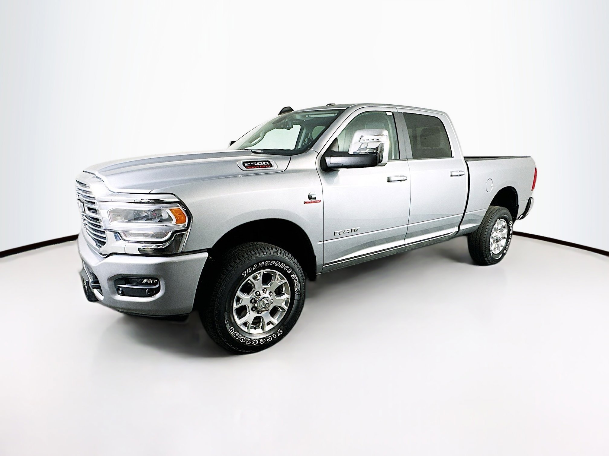 Used 2024 RAM 2500 Laramie image 3