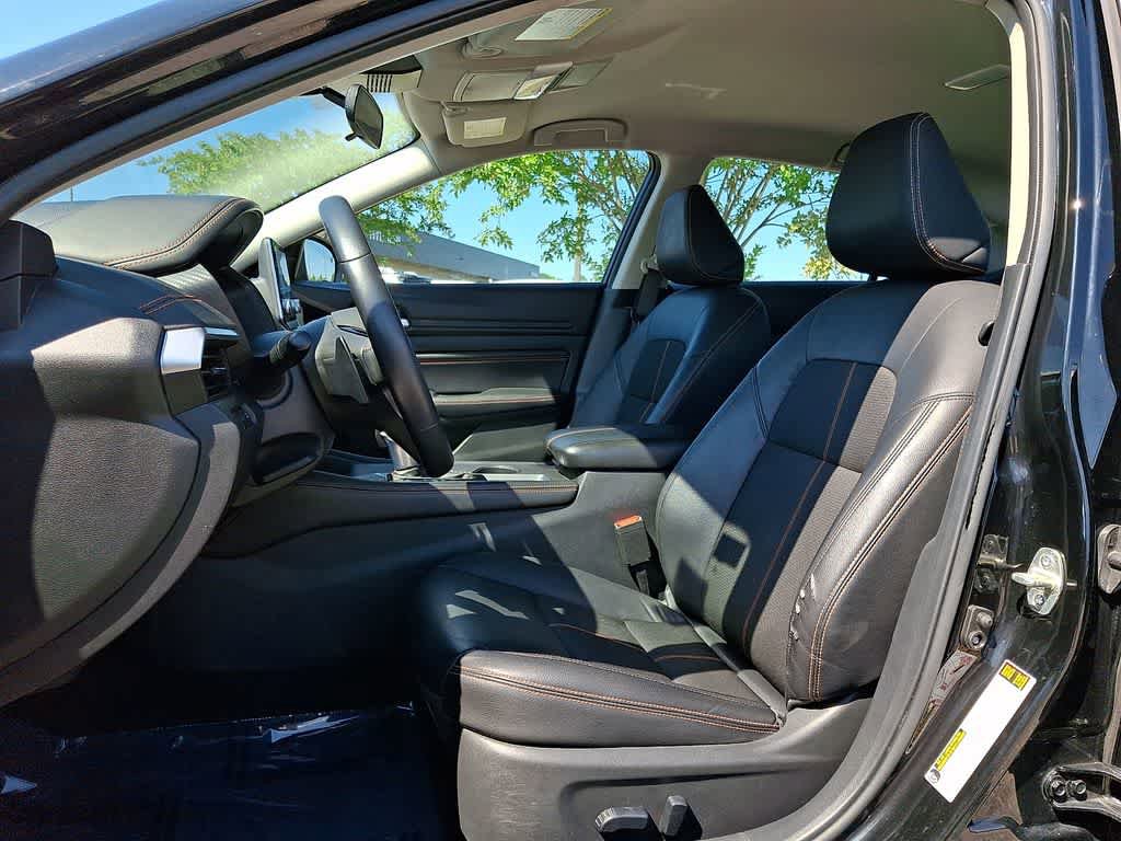 Used 2021 Nissan Altima 2.5 SR AWD/4WD image 12