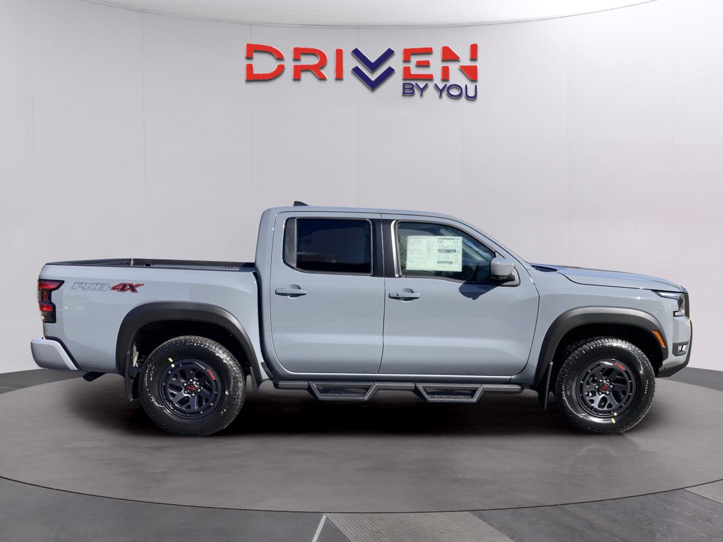 New 2026 Nissan Frontier PRO-4X w/ Pro-4x Convenience Package image 6