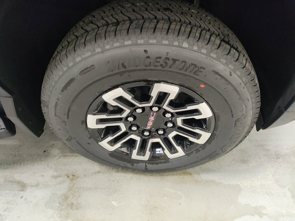 New 2026 GMC Sierra EV Elevation image 4