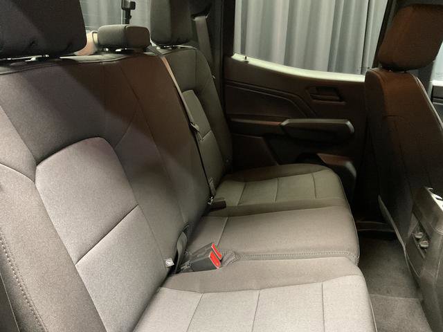 New 2026 Chevrolet Colorado W/T w/ WT Custom Package image 12