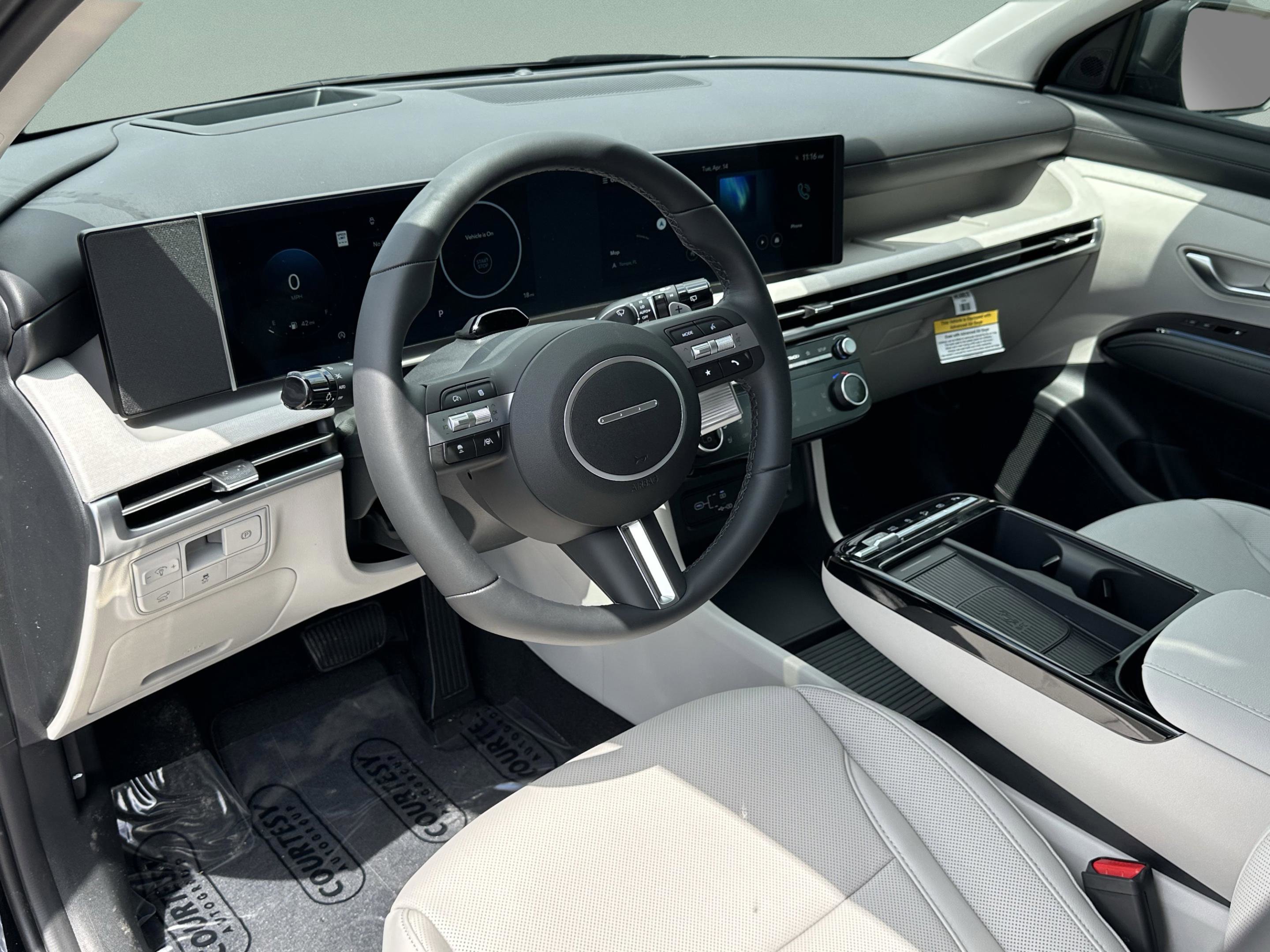 New 2026 Hyundai Tucson Limited FWD image 15