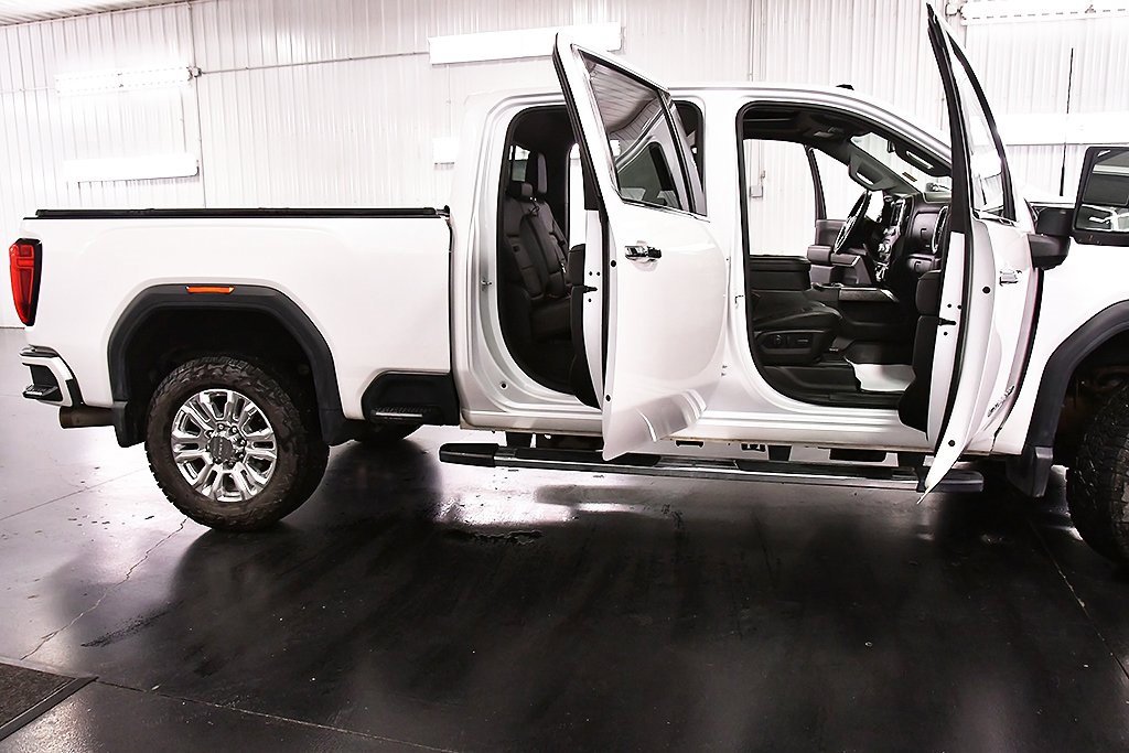 Used 2022 GMC Sierra 3500 Denali image 33