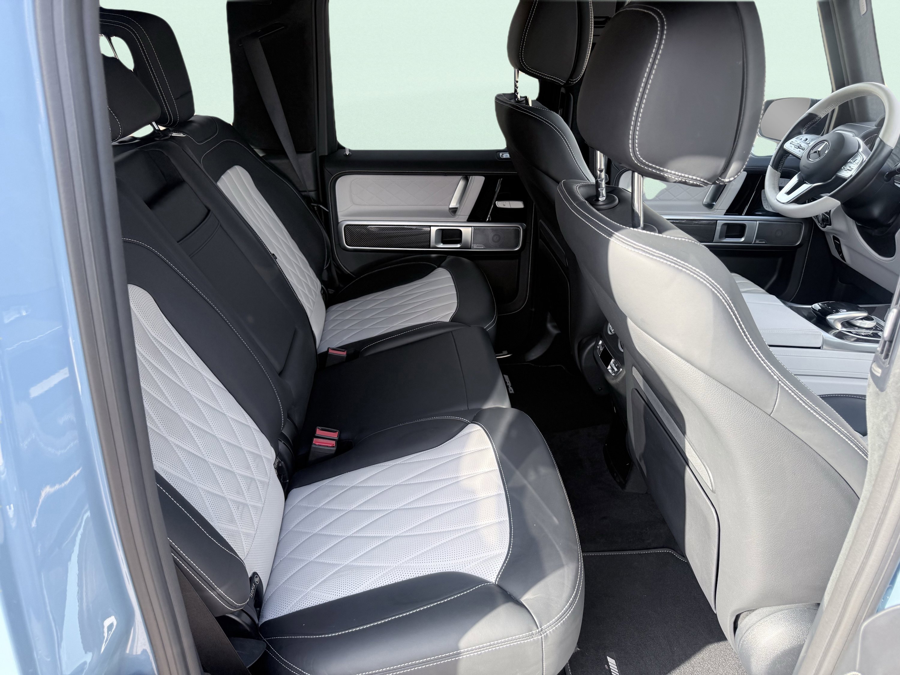 Used 2023 Mercedes-Benz G 550 image 41