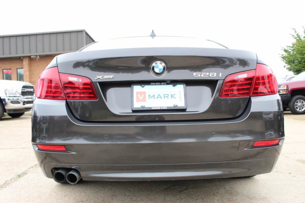 Used 2015 BMW 528i xDrive Sedan AWD/4WD image 5