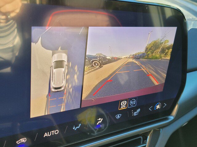 New 2026 Chevrolet Equinox EV RS image 11