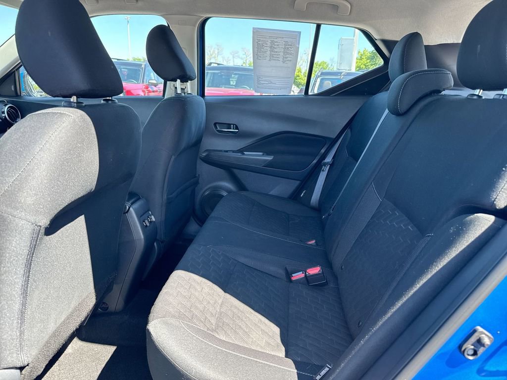 Used 2024 Nissan Kicks SV FWD image 22