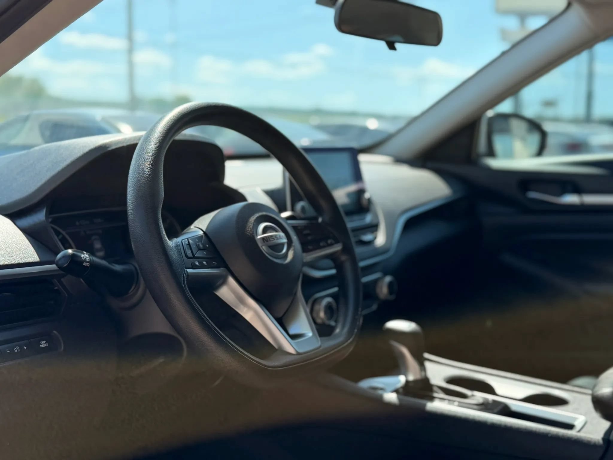 Used 2022 Nissan Altima 2.5 SV FWD image 20
