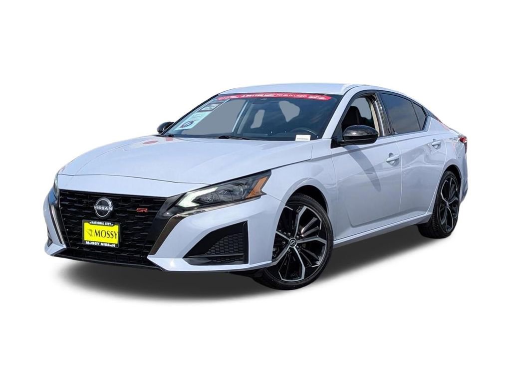 Certified 2024 Nissan Altima 2.5 SR FWD image 1