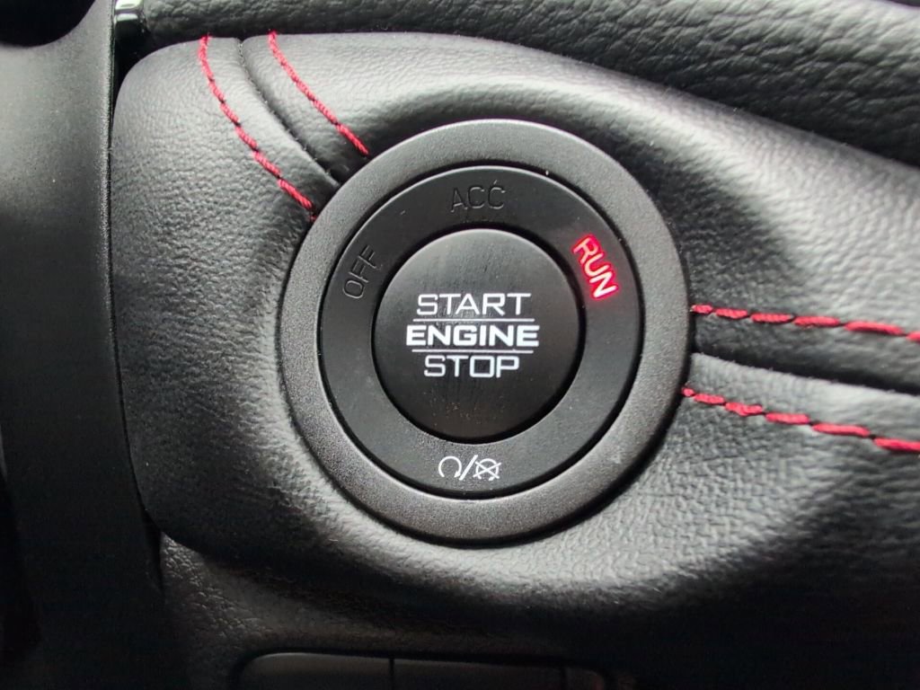 Used 2024 Dodge Durango GT image 35