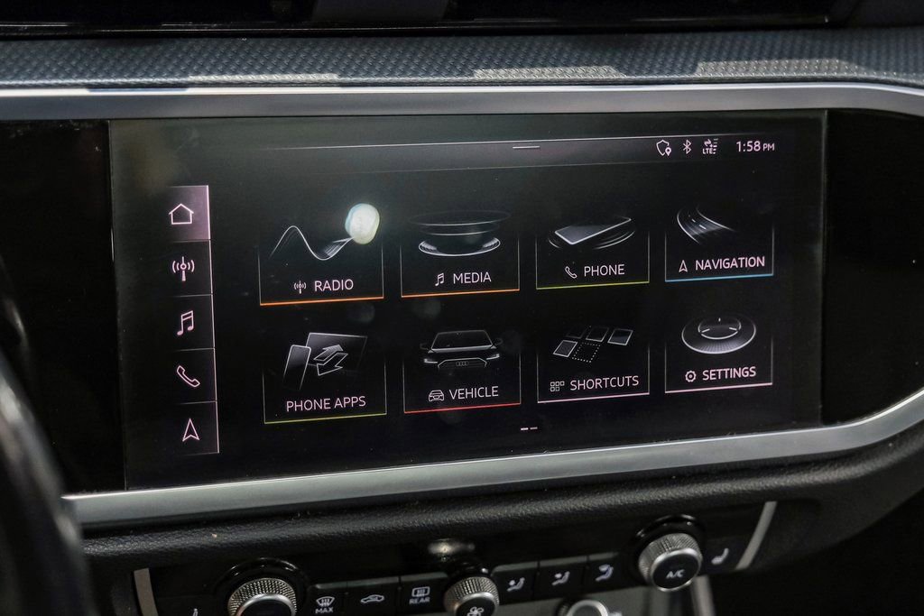 Used 2020 Audi Q3 2.0T Premium Plus w/ Premium Plus Package image 33