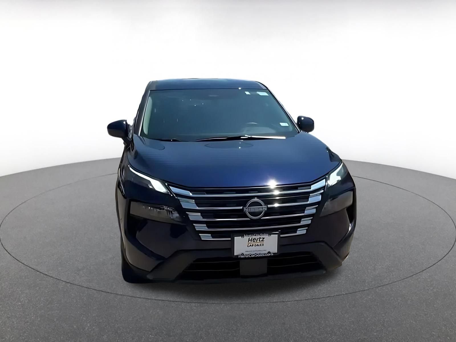 Used 2026 Nissan Rogue SV AWD/4WD image 4