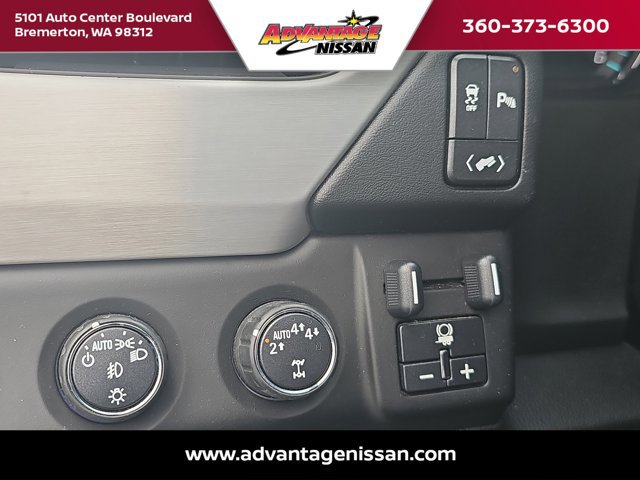 Used 2018 GMC Yukon SLE image 12