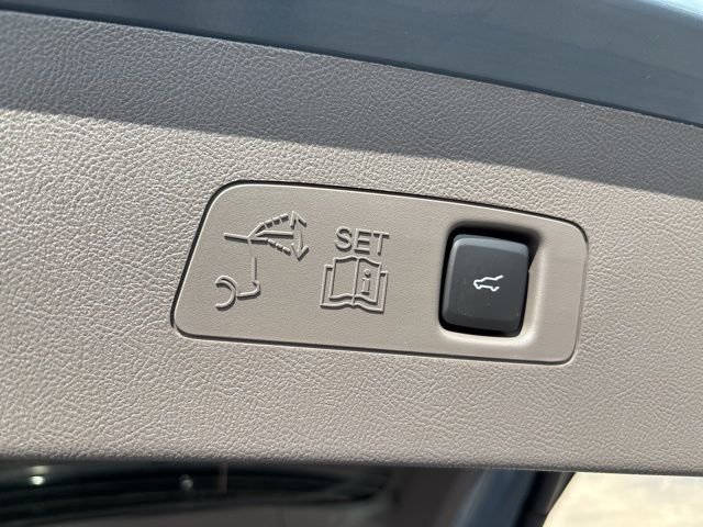 Used 2024 Lincoln Corsair Reserve image 14