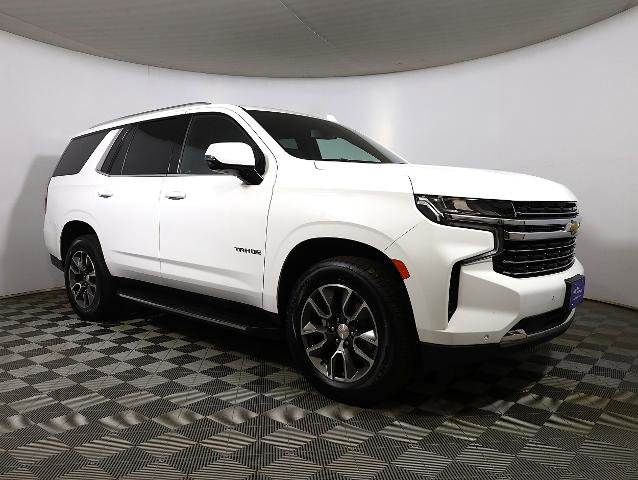 Used 2021 Chevrolet Tahoe LT w/ Luxury Package image 4