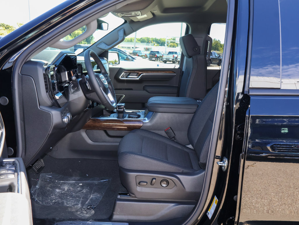 New 2026 GMC Sierra 1500 Elevation w/ Preferred Package AWD/4WD image 17