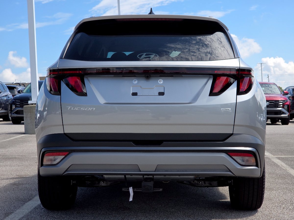 New 2026 Hyundai Tucson SEL Plus w/ Tow & Go Package AWD/4WD image 18
