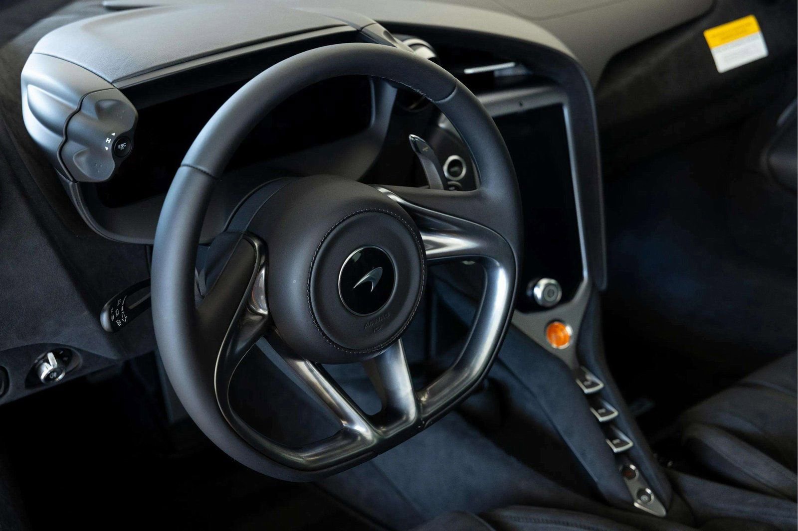 New 2026 McLaren 750S image 24