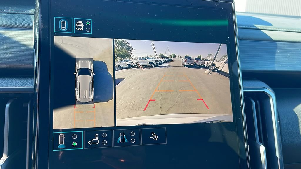 New 2026 GMC Acadia AT4 image 18