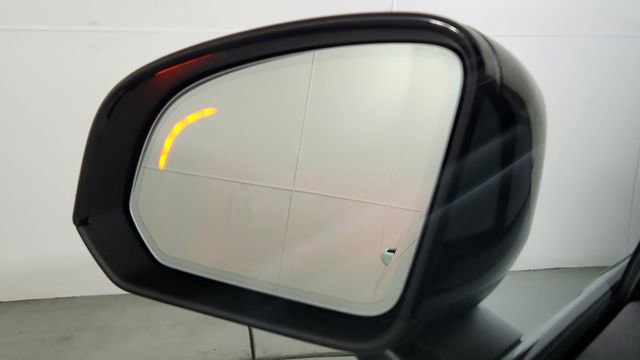Certified 2026 Volvo XC40 B5 Plus w/ Protection Package Premier AWD/4WD image 51