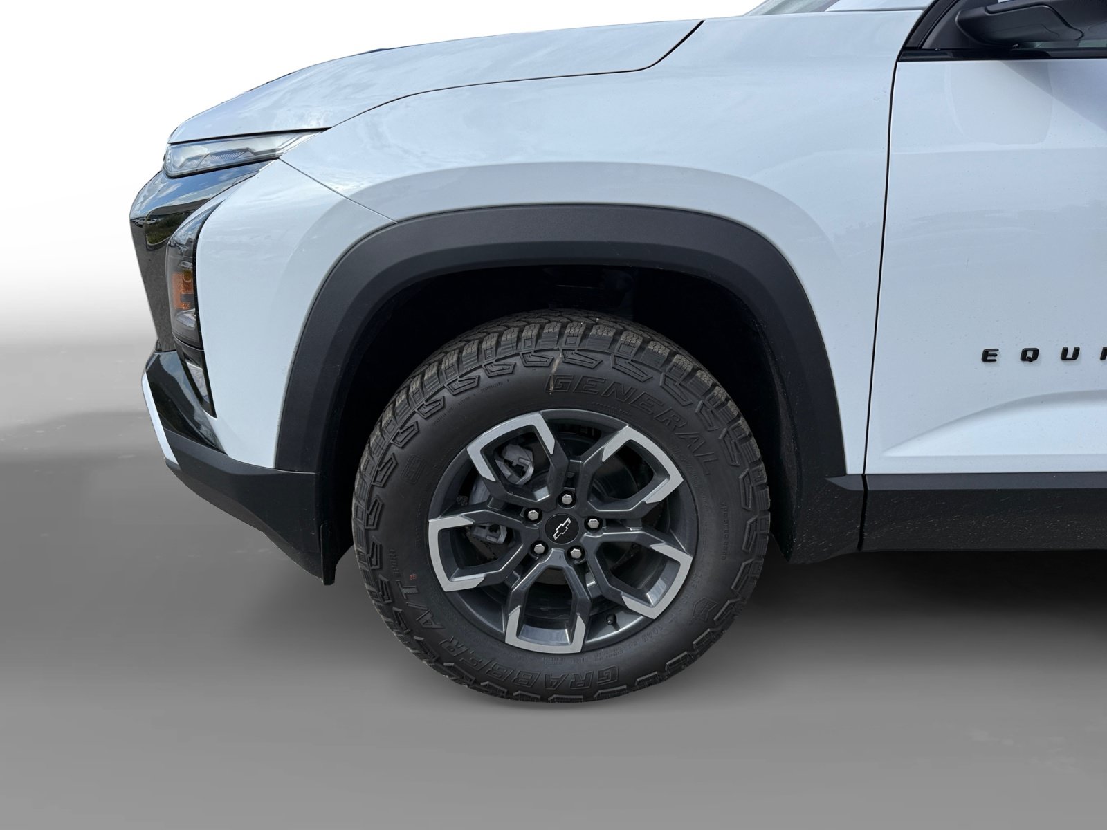 New 2026 Chevrolet Equinox ACTIV w/ Safety and Technology Package FWD image 9