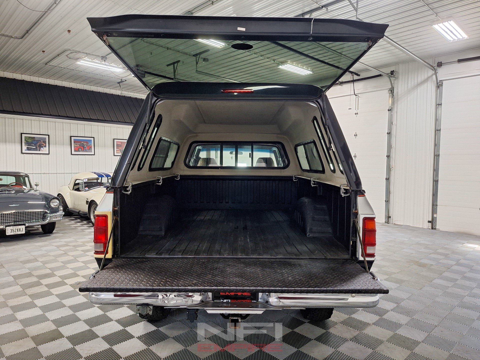Used 1993 Dodge D/W Truck 250 AWD/4WD image 55