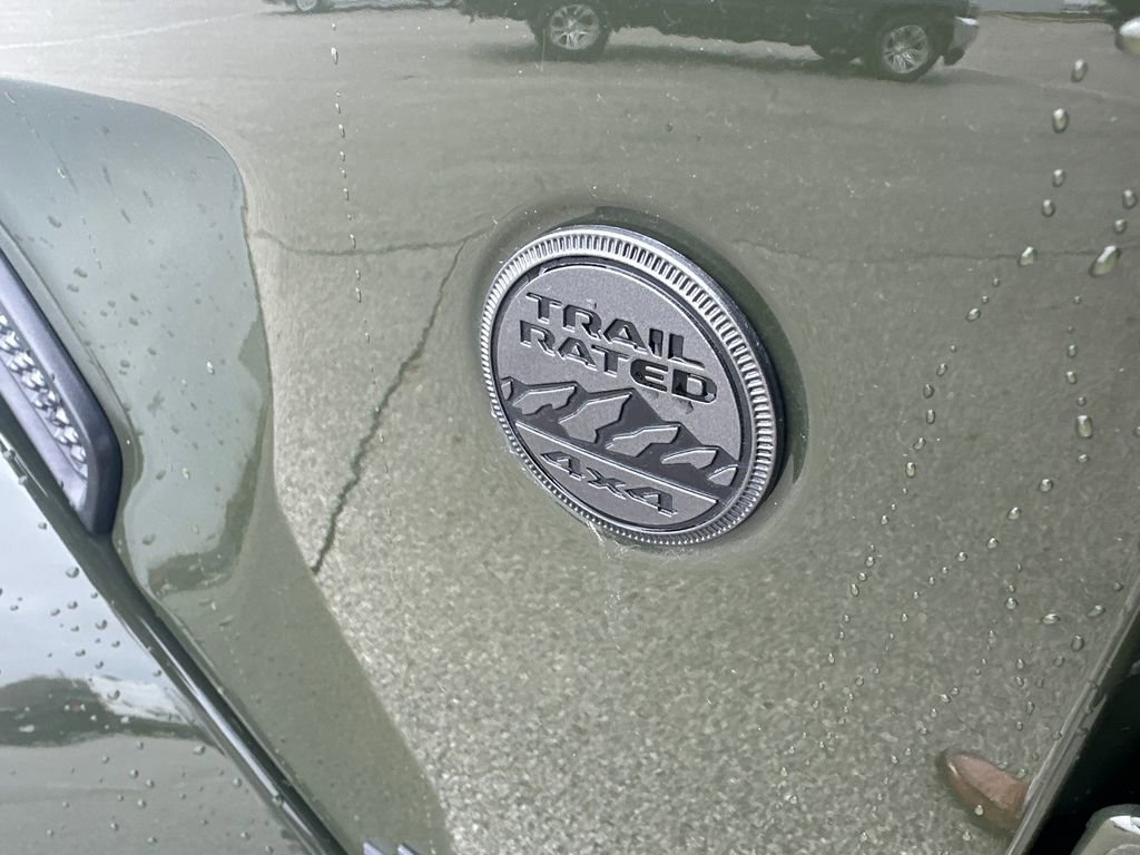 Used 2024 Jeep Gladiator Sport image 41