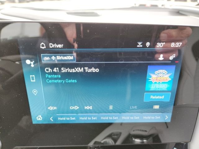 Used 2024 Chevrolet Corvette Stingray Preferred Cpe w/ Stealth Interior Trim Package image 15