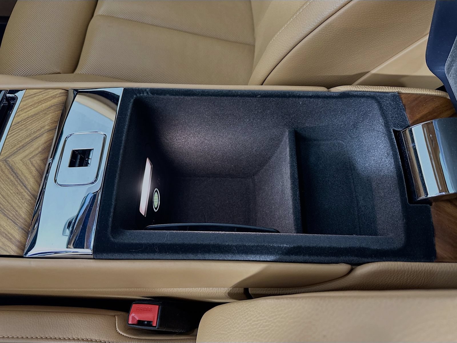 Used 2019 Rolls-Royce Cullinan AWD/4WD image 31