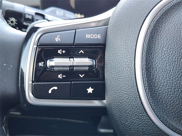Certified 2025 Kia Sorento SX Prestige image 29