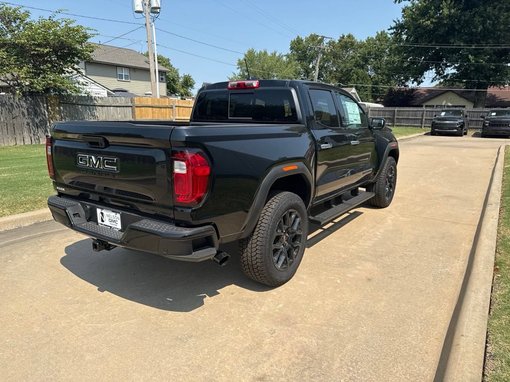 New 2026 GMC Canyon Denali w/ LPO, Denali Black Edition AWD/4WD image 5