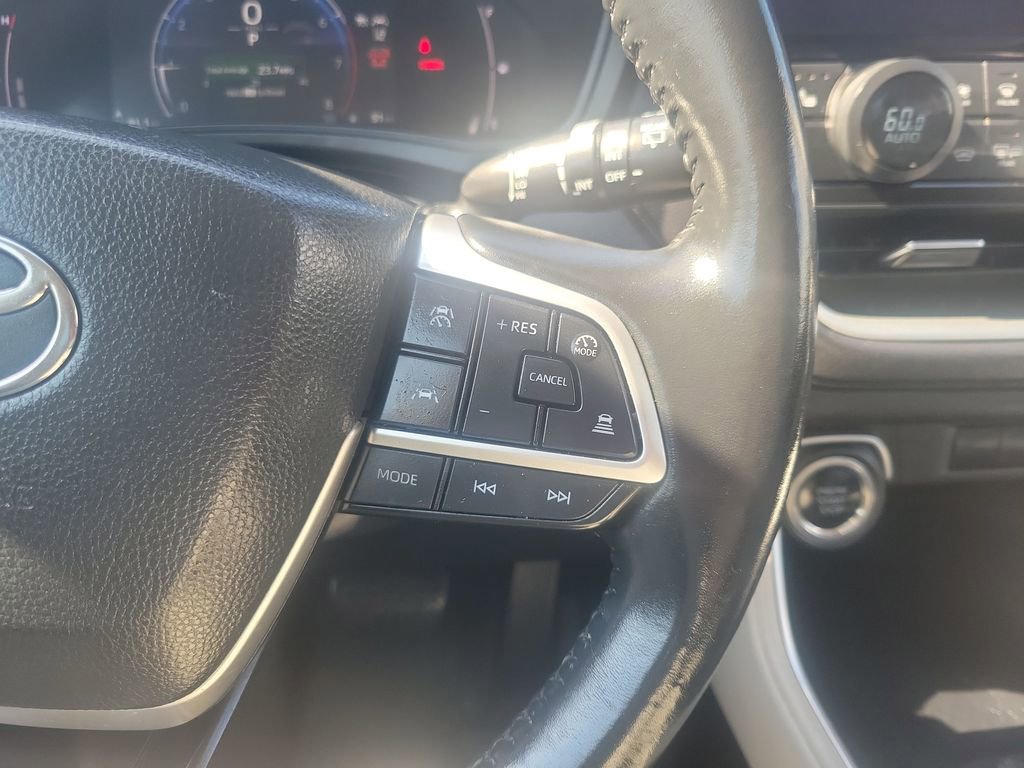 Used 2024 Toyota Grand Highlander XLE image 50