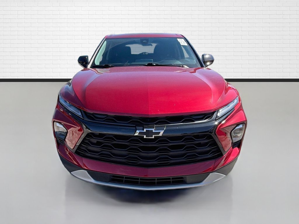 Used 2023 Chevrolet Blazer LT w/ Convenience Package FWD image 2