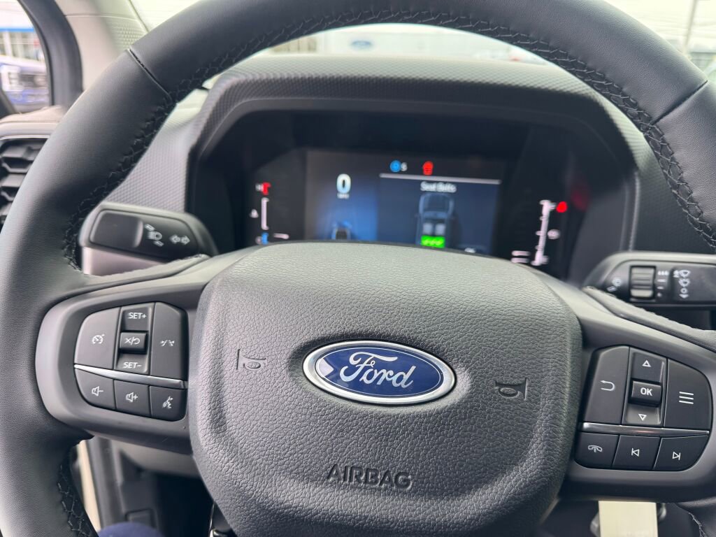 New 2025 Ford Ranger XLT w/ Equipment Group 301A High image 12