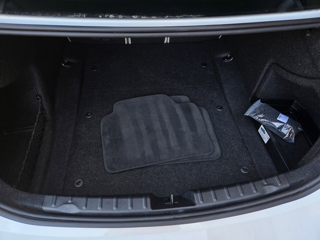 Used 2017 BMW 330i Sedan image 33